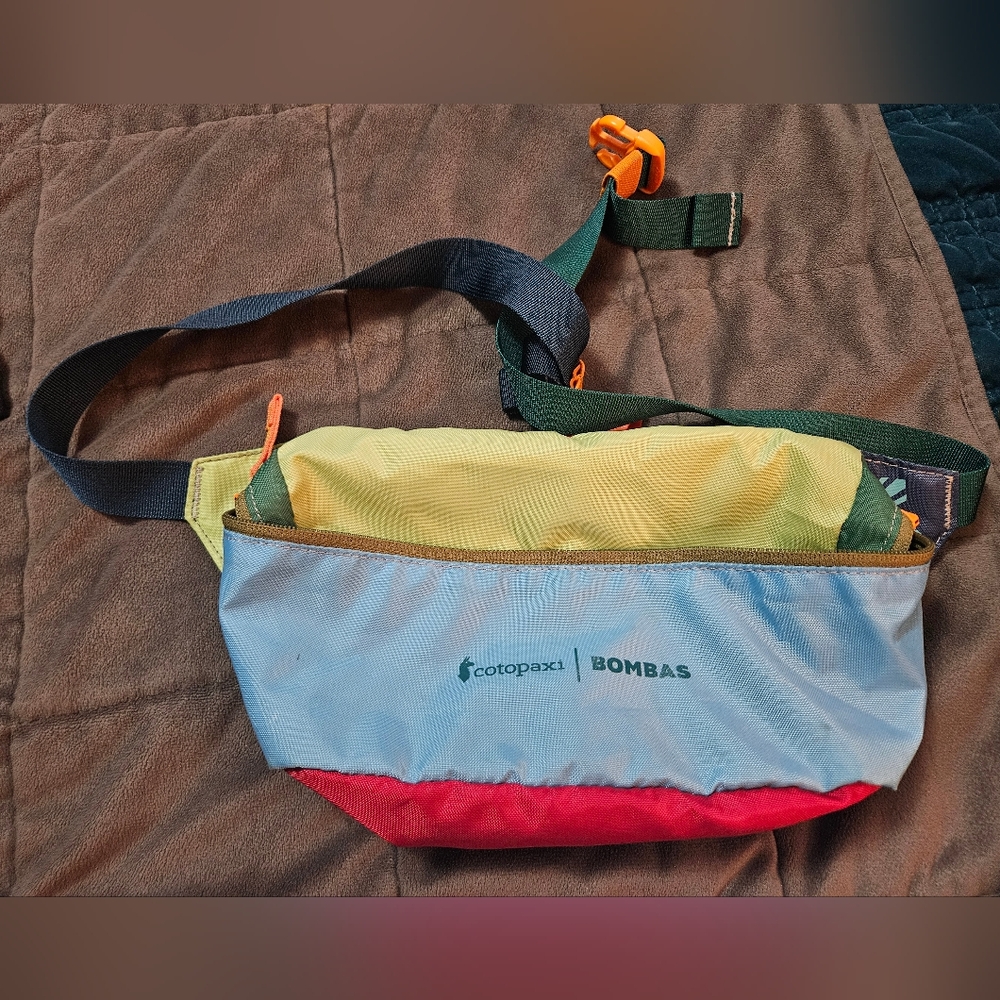 Cotopaxi x Bombas 3L hip pack belt bag multicolor